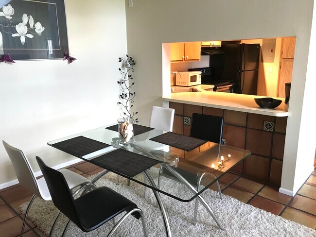 Building Photo - 1107 Green Pine Blvd