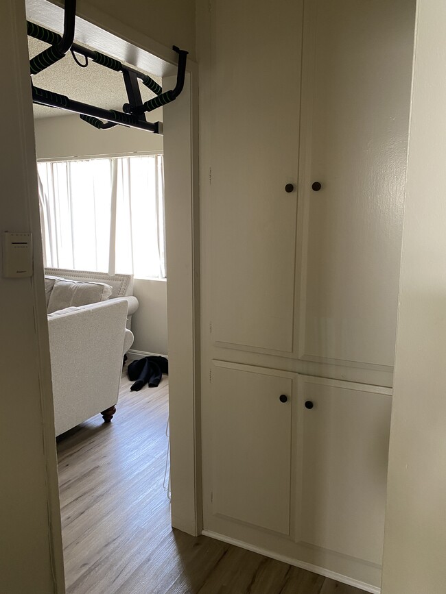 Building Photo - 2308 Clark Ln