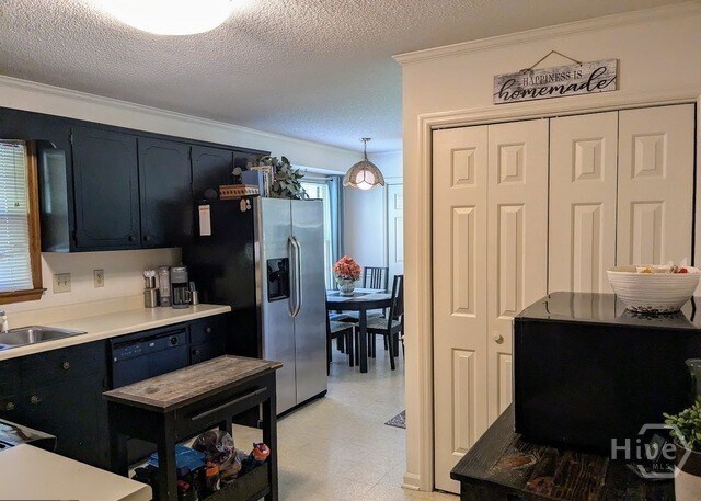 Building Photo - 1030 Cherokee Cir