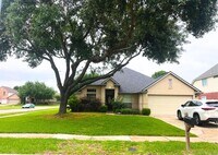 Building Photo - 11523 Glen Lake Dr