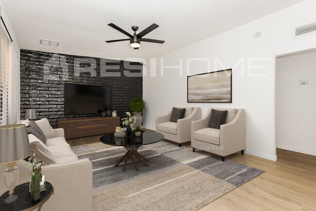 Building Photo - 1314 E Del Rio Dr