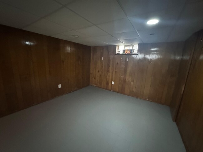 Building Photo - 16687 Collingham Dr