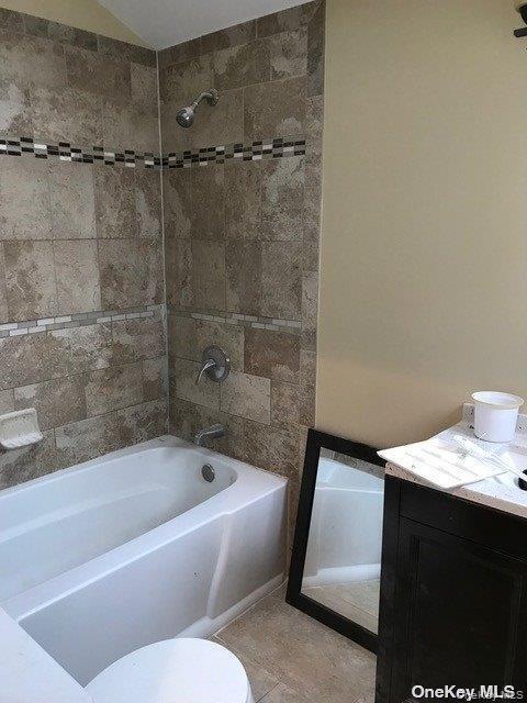 Building Photo - 175 Richmond Blvd