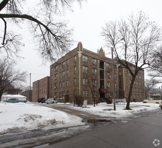 Building Photo - Heather Ridge Apartments