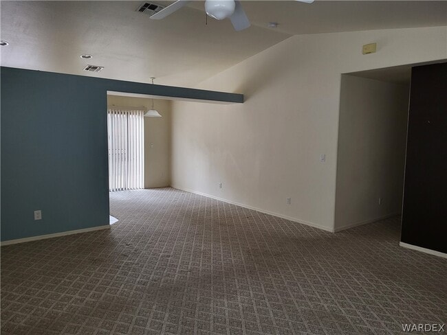Building Photo - 9842 S Phoenix Dr
