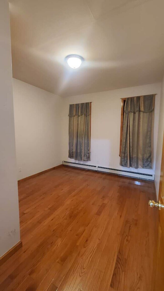 Building Photo - 1731 76th St