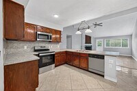 Building Photo - 19610 San Gabriel Dr