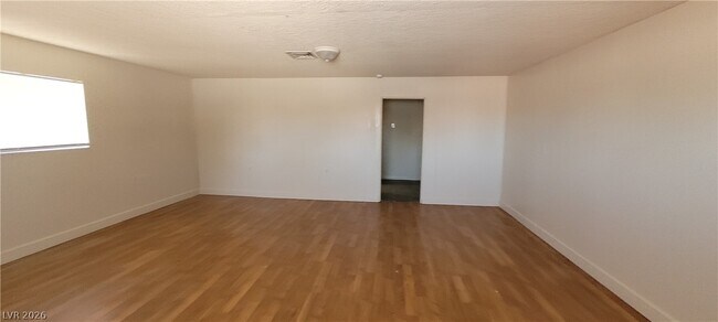 Building Photo - 4341 San Mateo St