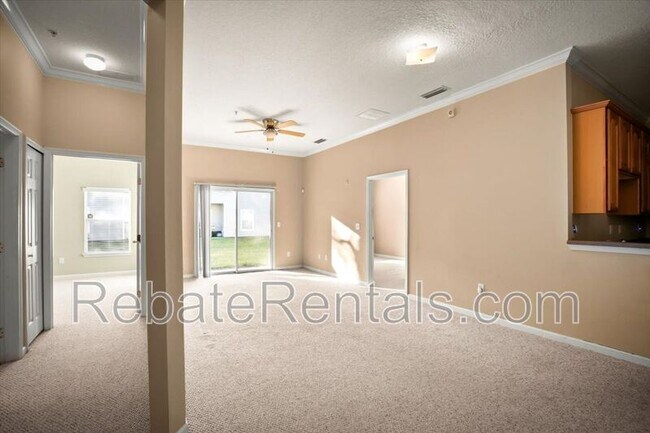 Building Photo - 7032 Deer Lodge Cir