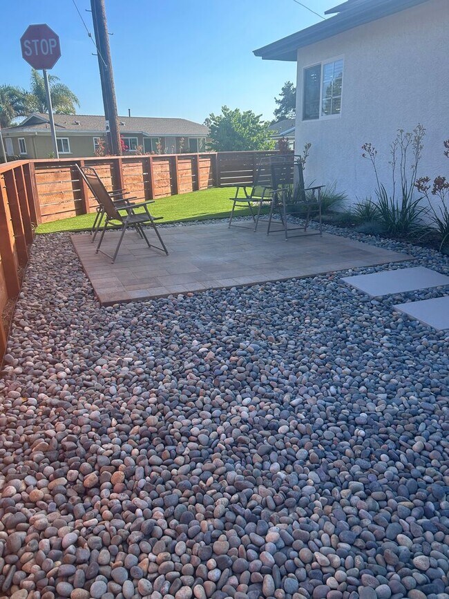 Building Photo - Stunning 3BD/2BA Corner-Lot Home w/ Relaxing Views – Only $4,495 – Mission Heights