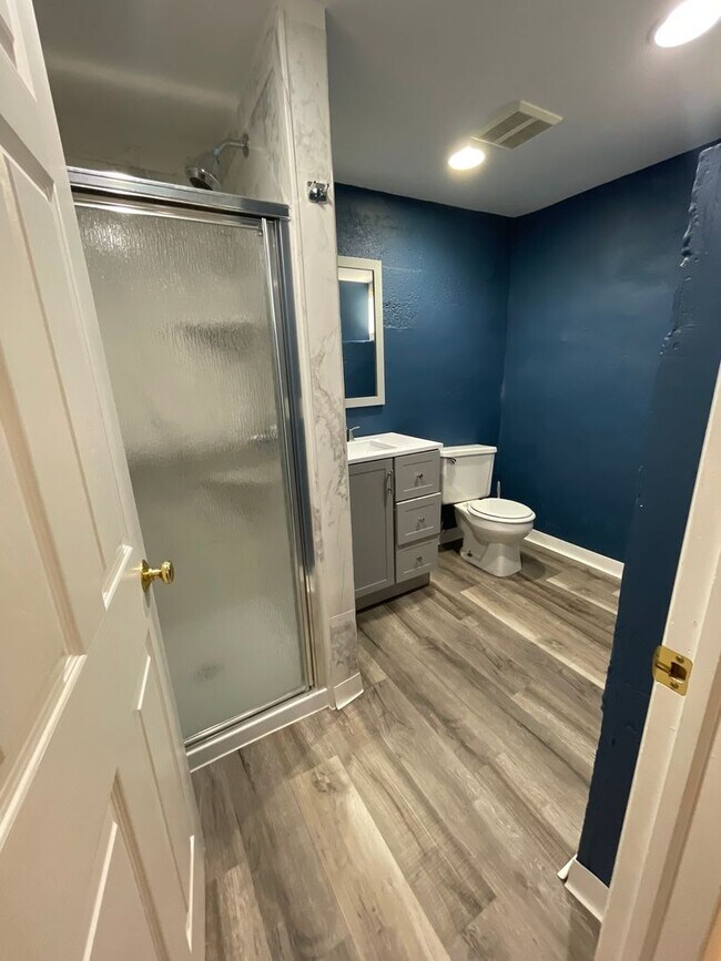 Building Photo - 410 E William St