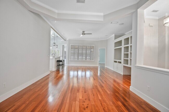 Building Photo - 299 N Ocean Trace Rd