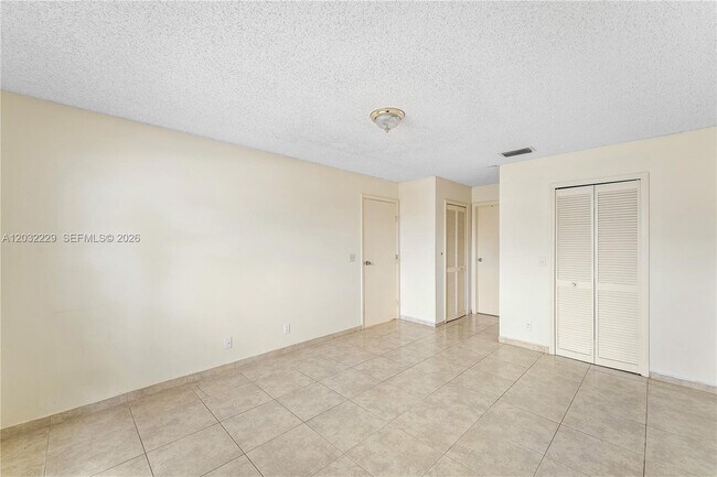 Building Photo - 1586 Old Cypress Trail