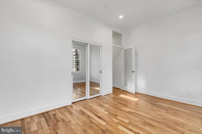 Building Photo - 3169 18th St NW