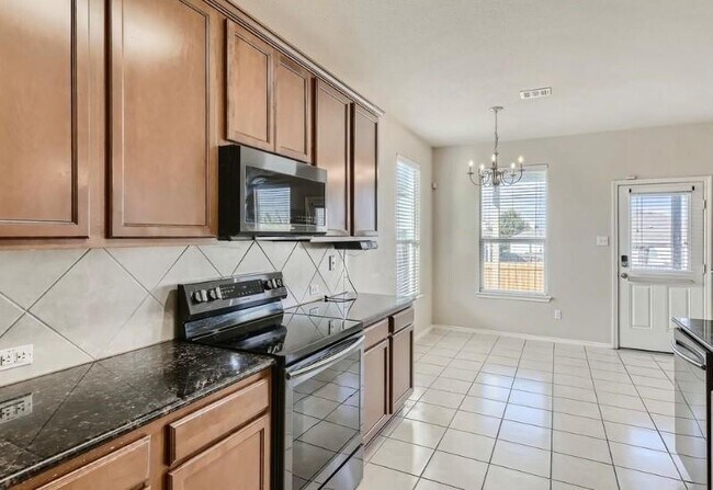 Building Photo - 301 Comal Run