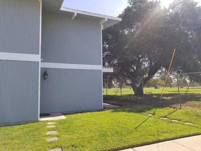 Building Photo - 5504 Fernhill Cir