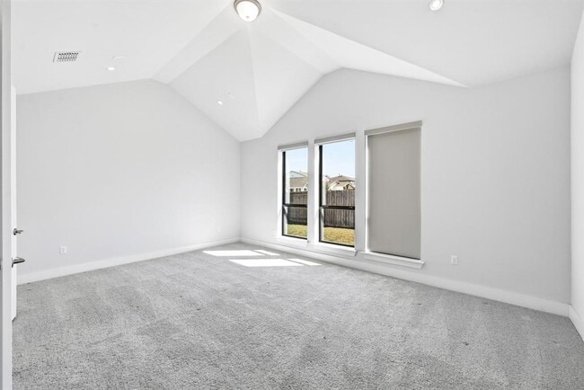 Building Photo - 9201 Spire View