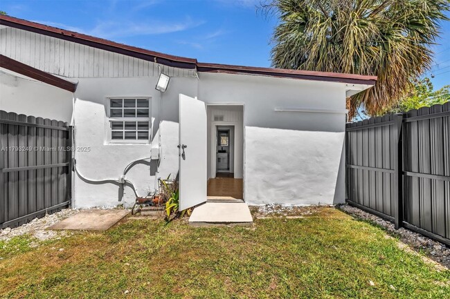 Building Photo - 11790 SW 34th St