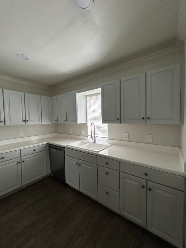 Building Photo - 7616 Las Palmas Way