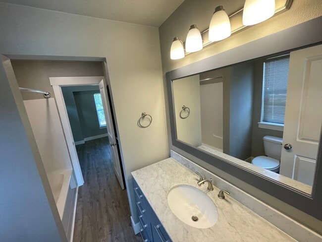 Building Photo - 2020 Build ~ 3Bd/ 1.5Ba Home in Hazelwood Neighborhood ~ Single Car Garage