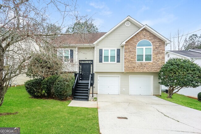 Primary Photo - 4050 Robin Cir