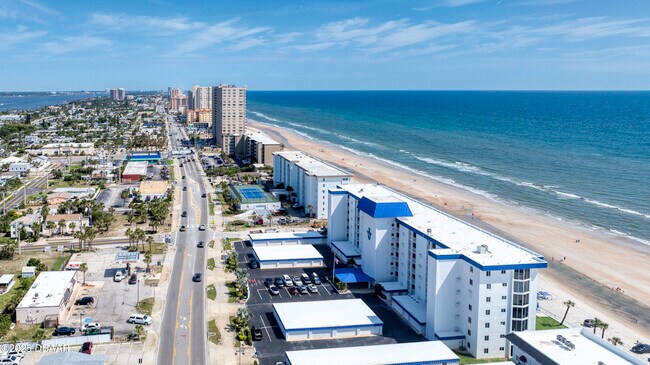 Building Photo - 3601 S Atlantic Ave