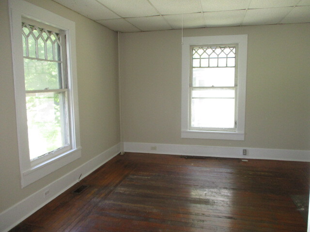 Building Photo - 122 Tate St