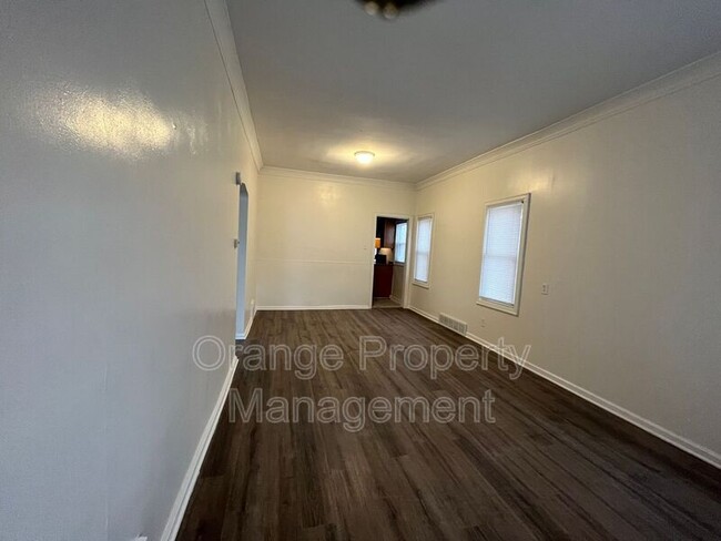 Building Photo - 4123 Wirt St