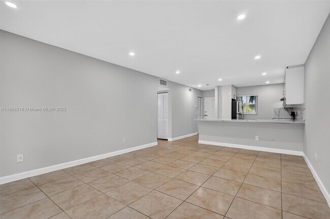 Building Photo - 7705 Camino Real