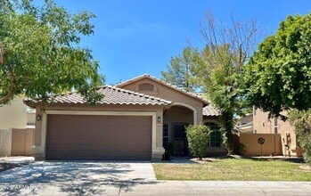 Building Photo - 22014 N 73rd Ln