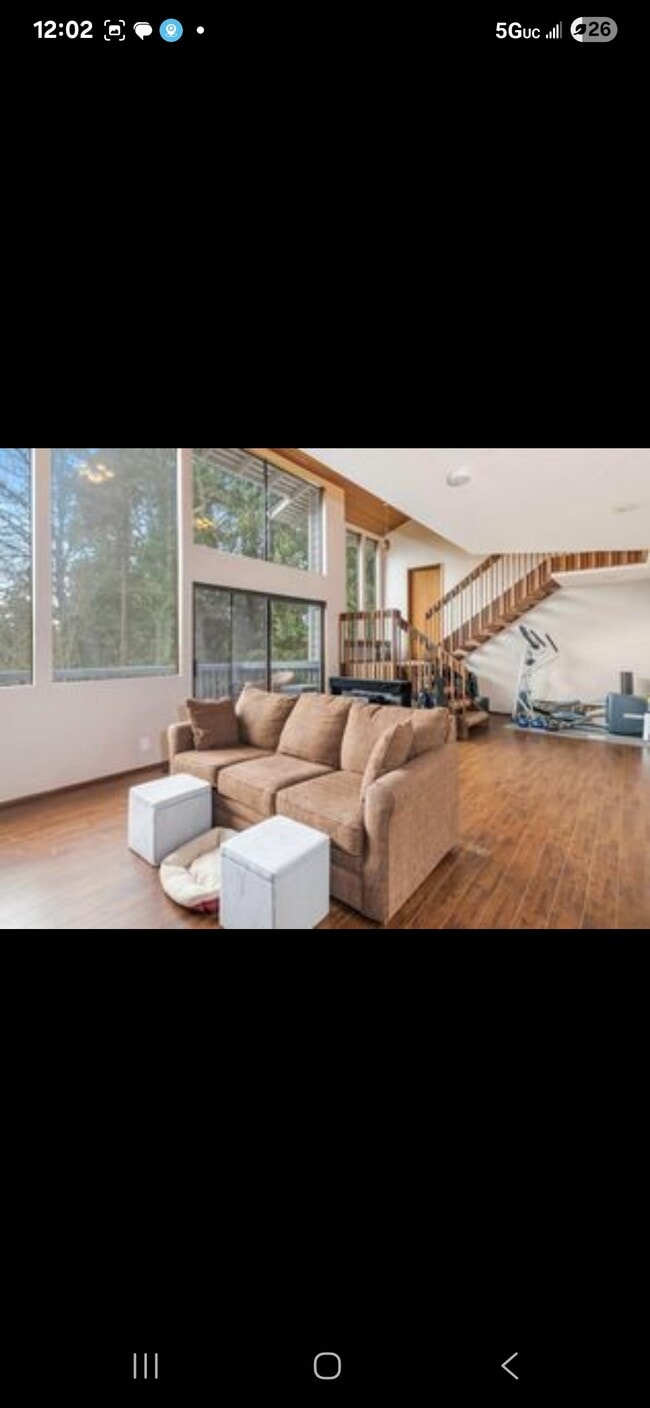 Building Photo - 17612 NE 30th Pl