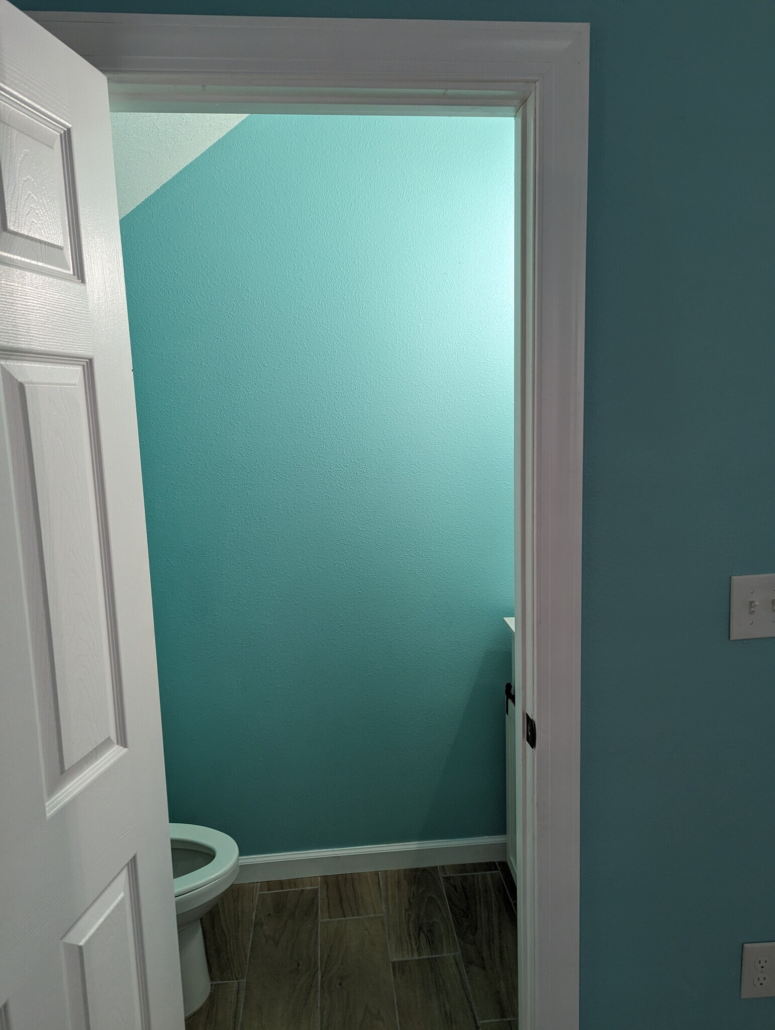 Building Photo - 2010 Seminole Blvd S