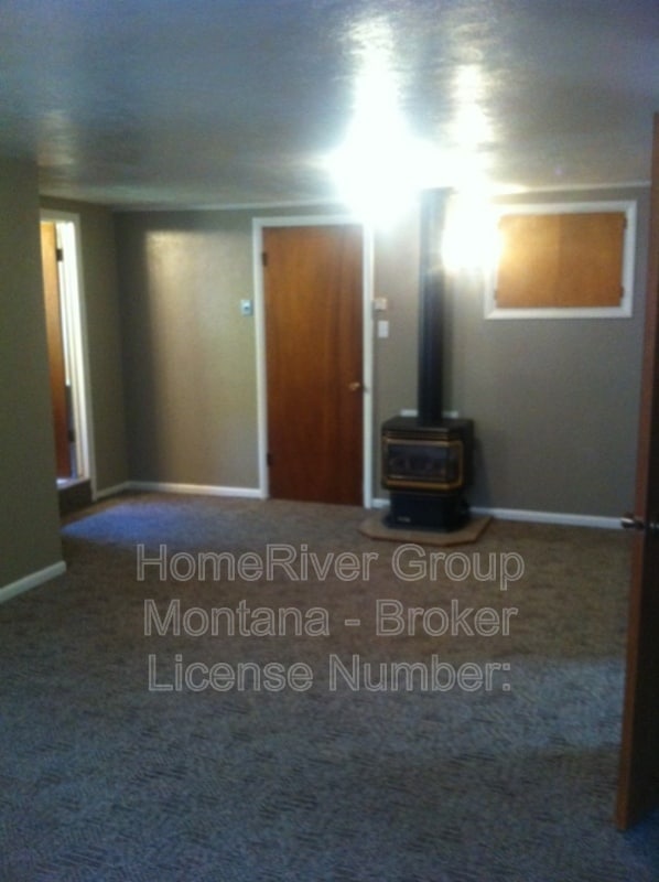 Building Photo - 705 Minnesota Ave