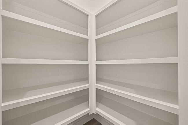 Building Photo - 2826 Lisburn Ter Ln