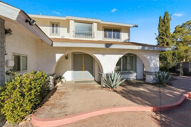 Building Photo - 3182 Moonflower Dr