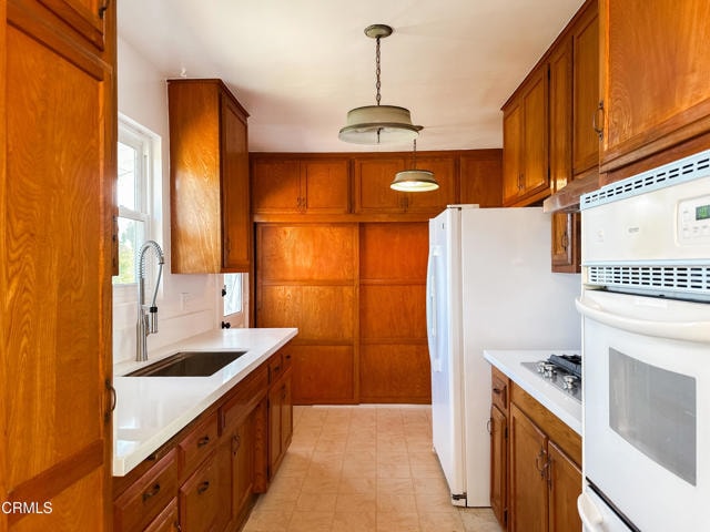 Building Photo - 237 Brucker Rd W