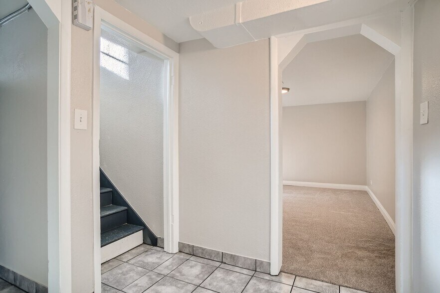 Building Photo - 4020 S Bannock St