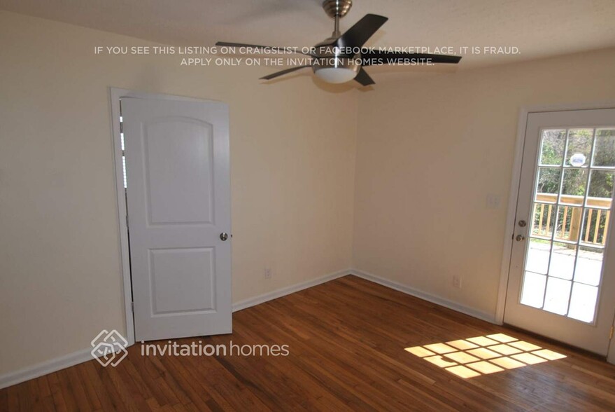 Building Photo - 2771 Joyce Ave