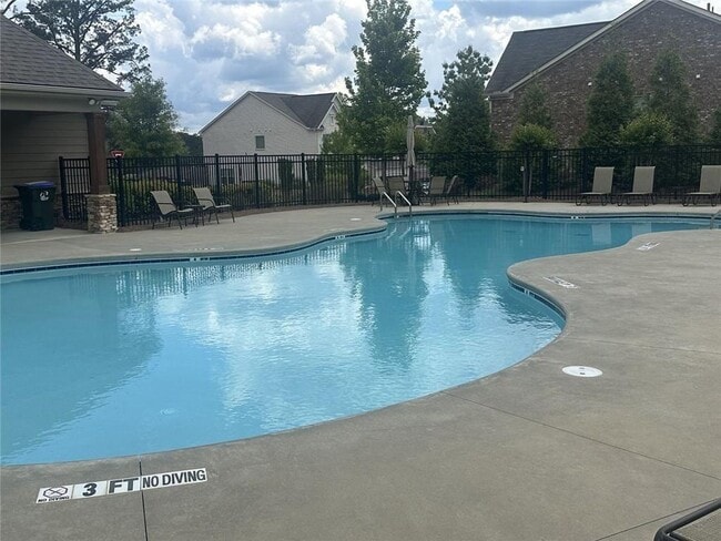 Building Photo - 4311 Lanier Park Dr
