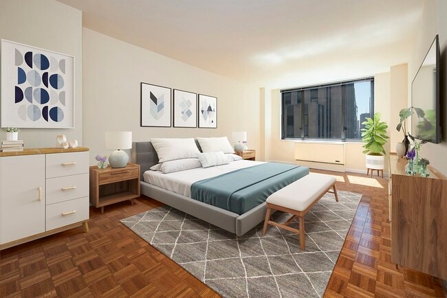 Building Photo - 211 W 56th St