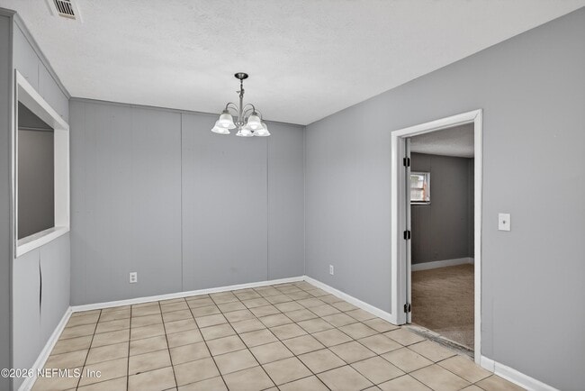 Building Photo - 7815 Jaguar Dr