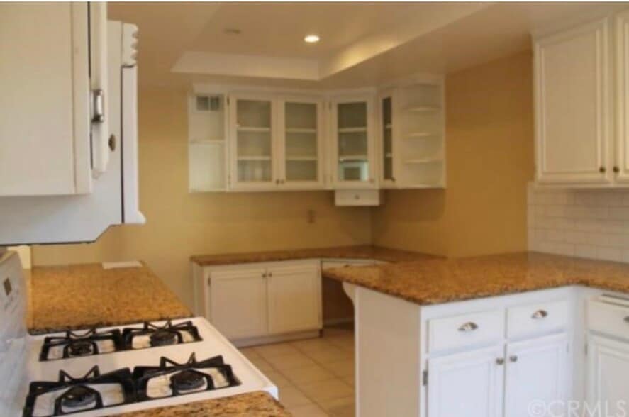 Building Photo - 340 Spinnaker Way