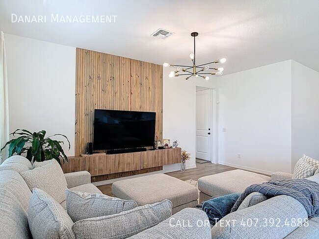 Building Photo - 1348 Sterling Pointe Dr