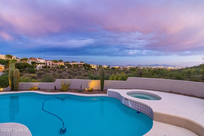 Building Photo - 6269 N Paseo Valdear