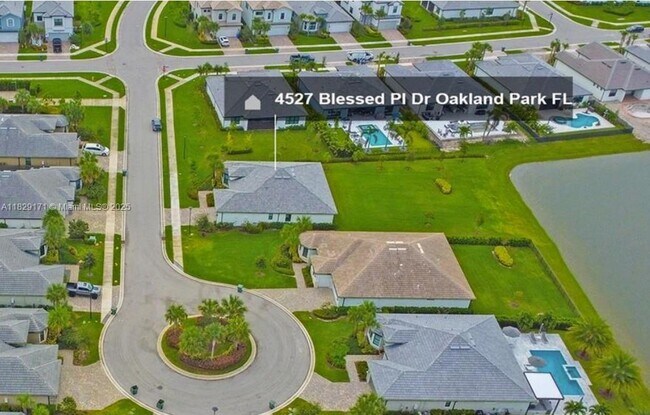 Building Photo - 4527 Blessed Place Dr
