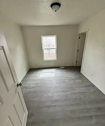 Building Photo - 702 Rice Ave