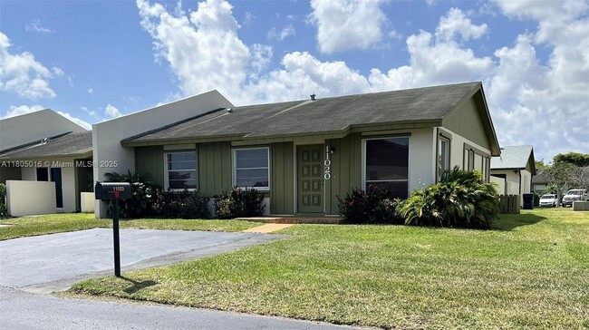 Building Photo - 11020 SW 124th Ct