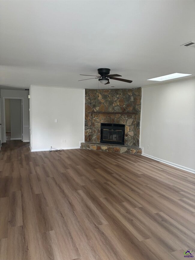 Building Photo - 130 Pleasant Hill Ct