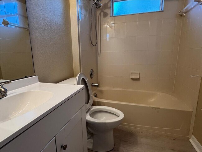 Building Photo - 8210 Whistling Pine Way