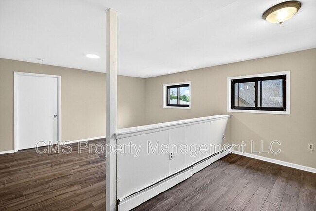 Building Photo - 172-252 Scotch Rd